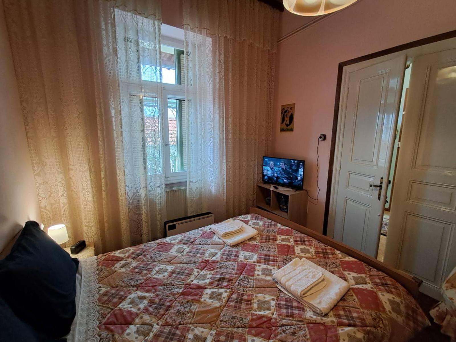 Giannis And Aristi'S House Apartment Kavála ภายนอก รูปภาพ